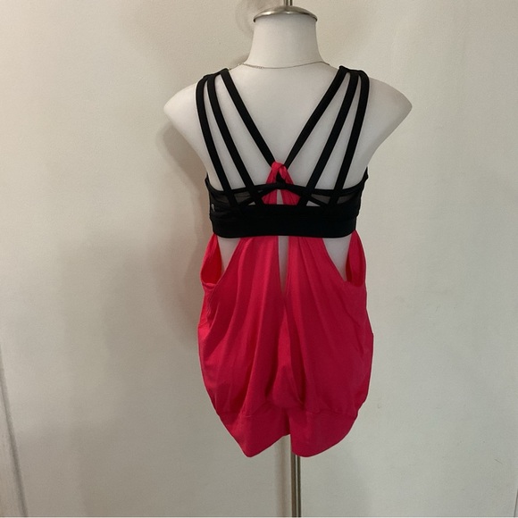 Lululemon Nauveau Pink Black Tank Size 6 - Picture 5 of 9